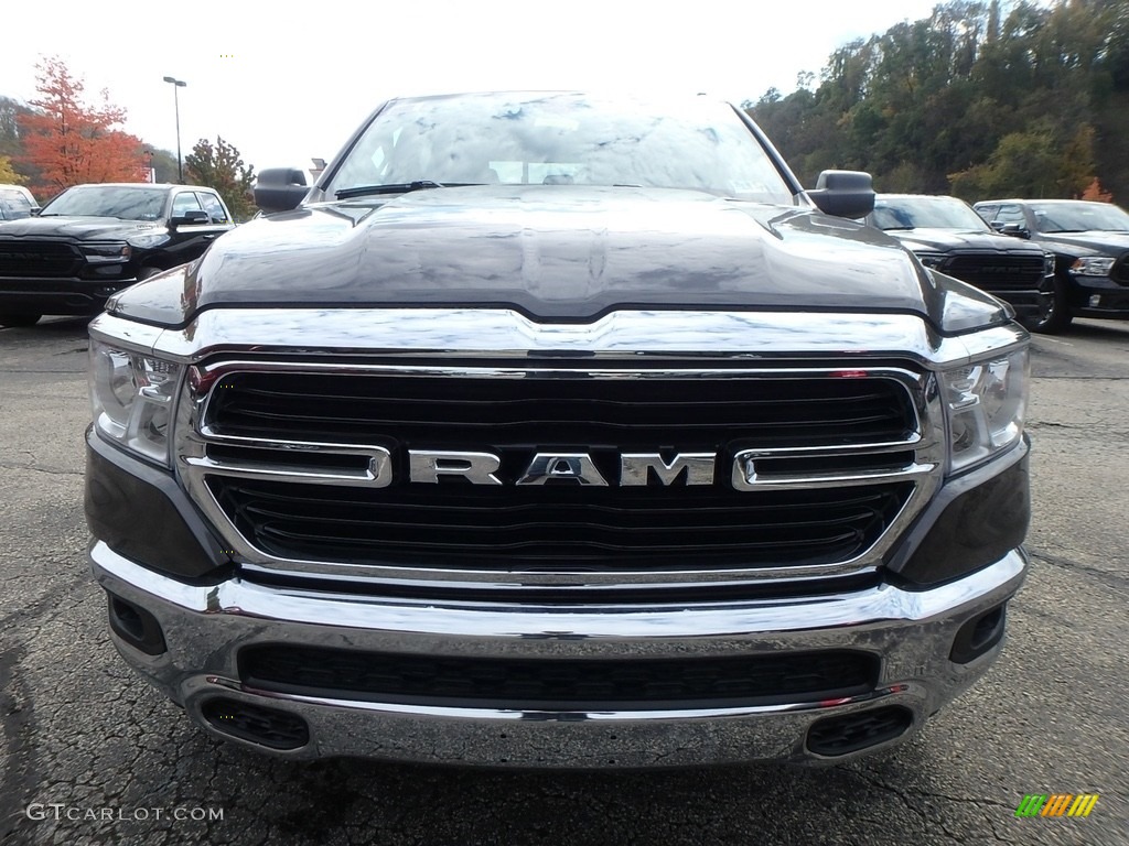 2019 1500 Big Horn Crew Cab 4x4 - Granite Crystal Metallic / Black photo #8