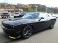 Front 3/4 View of 2019 Challenger GT