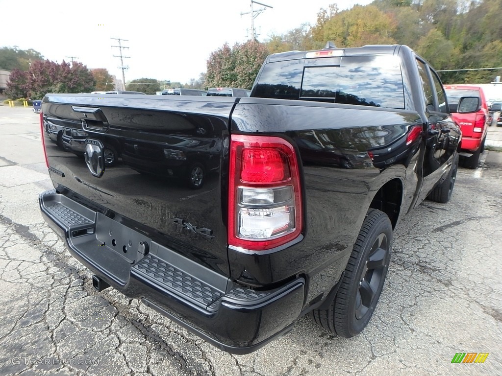 2019 1500 Big Horn Quad Cab 4x4 - Diamond Black Crystal Pearl / Black photo #5