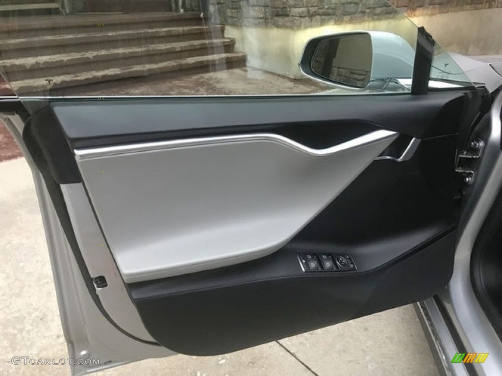 2013 Tesla Model S Standard Model S Model Grey Door Panel Photo #130200118