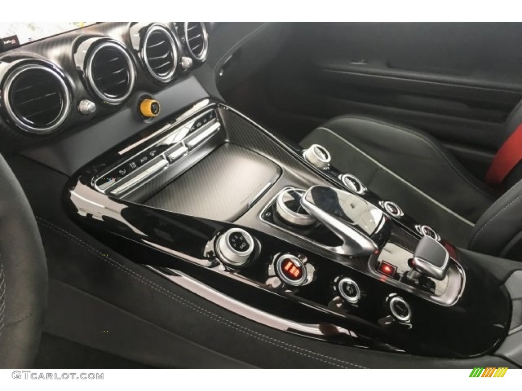 2018 Mercedes-Benz AMG GT R Coupe Controls Photo #130207450