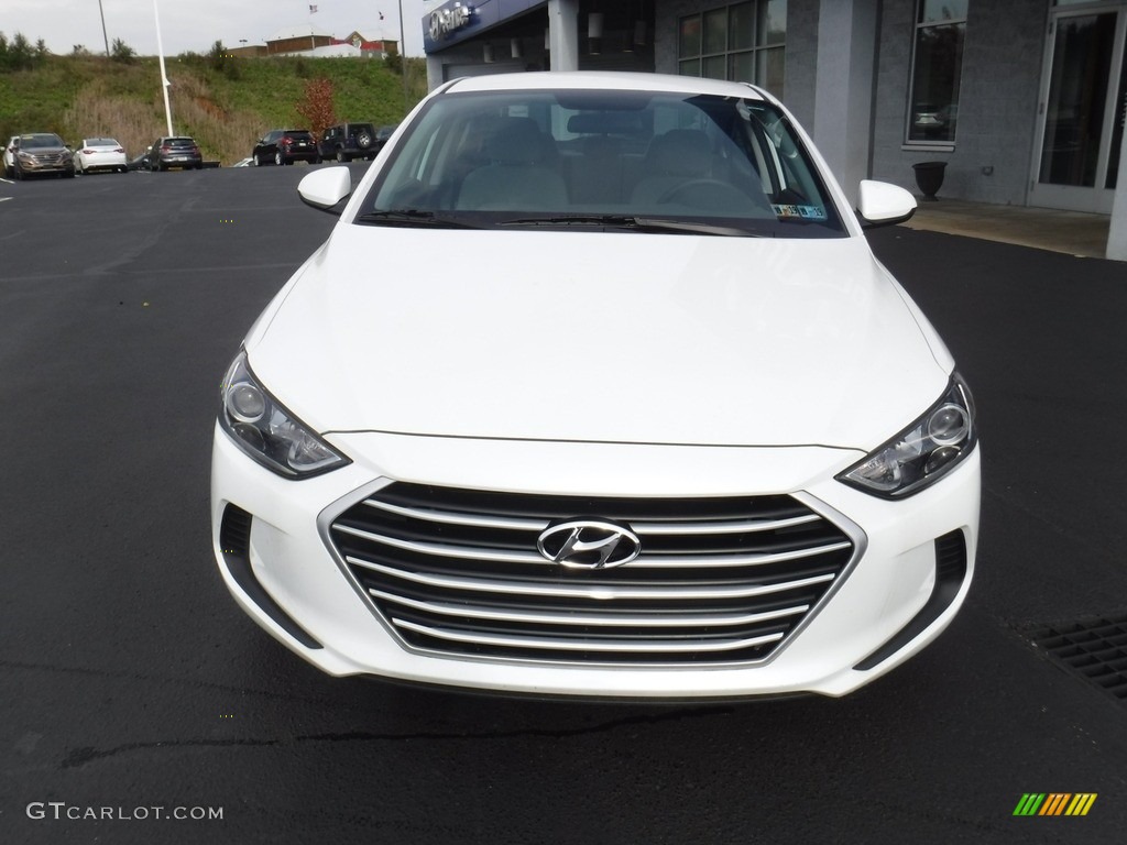 2017 Elantra SE - White / Gray photo #4