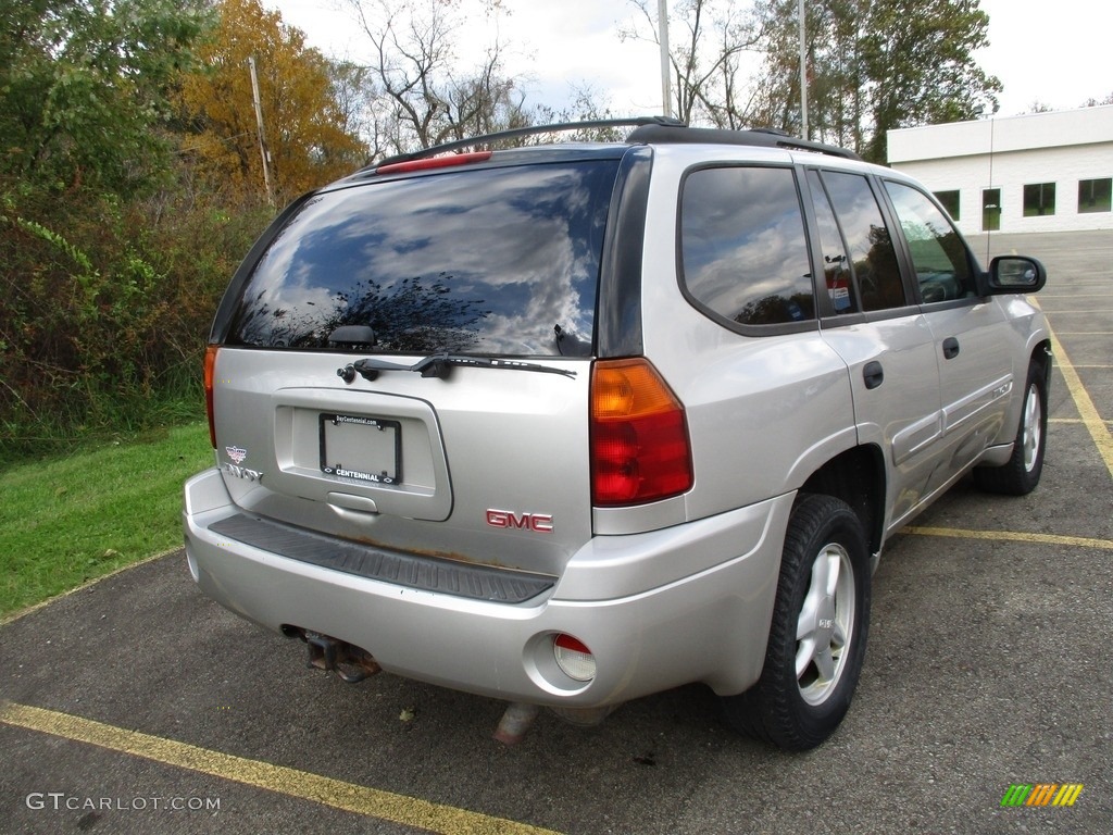 2004 Envoy SLE 4x4 - Liquid Silver Metallic / Medium Pewter photo #3