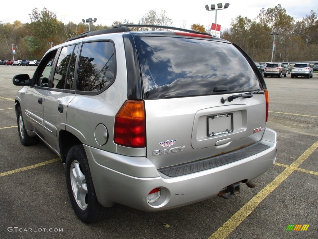 2004 Envoy SLE 4x4 - Liquid Silver Metallic / Medium Pewter photo #6