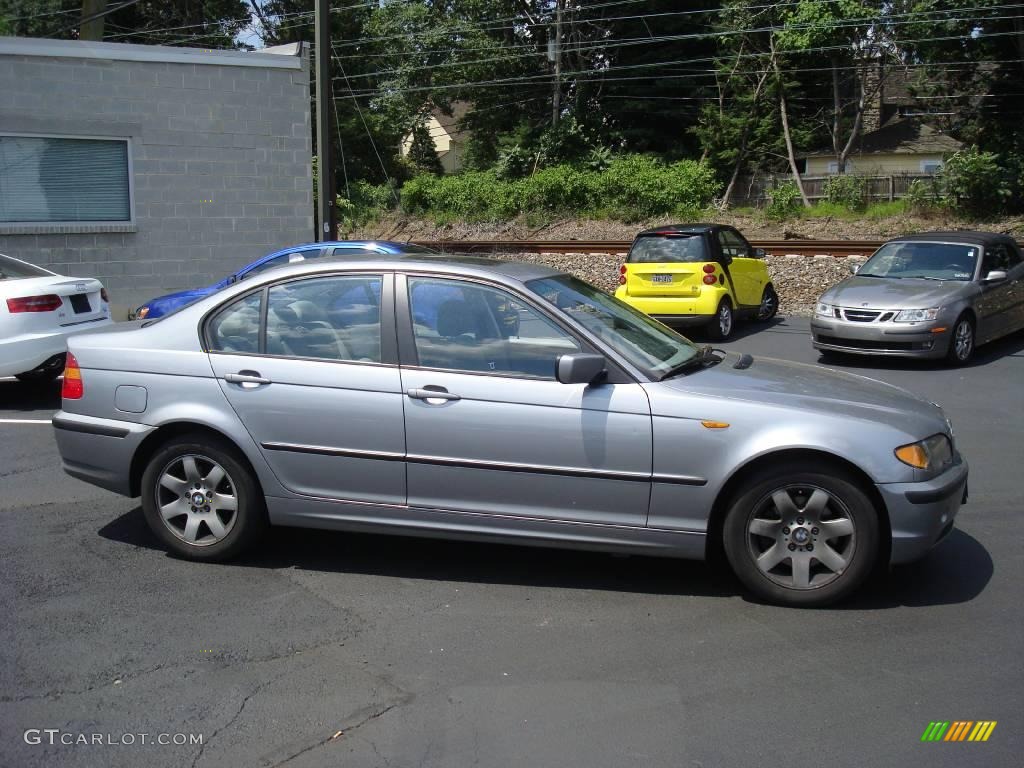 2004 3 Series 325xi Sedan - Silver Grey Metallic / Grey photo #5