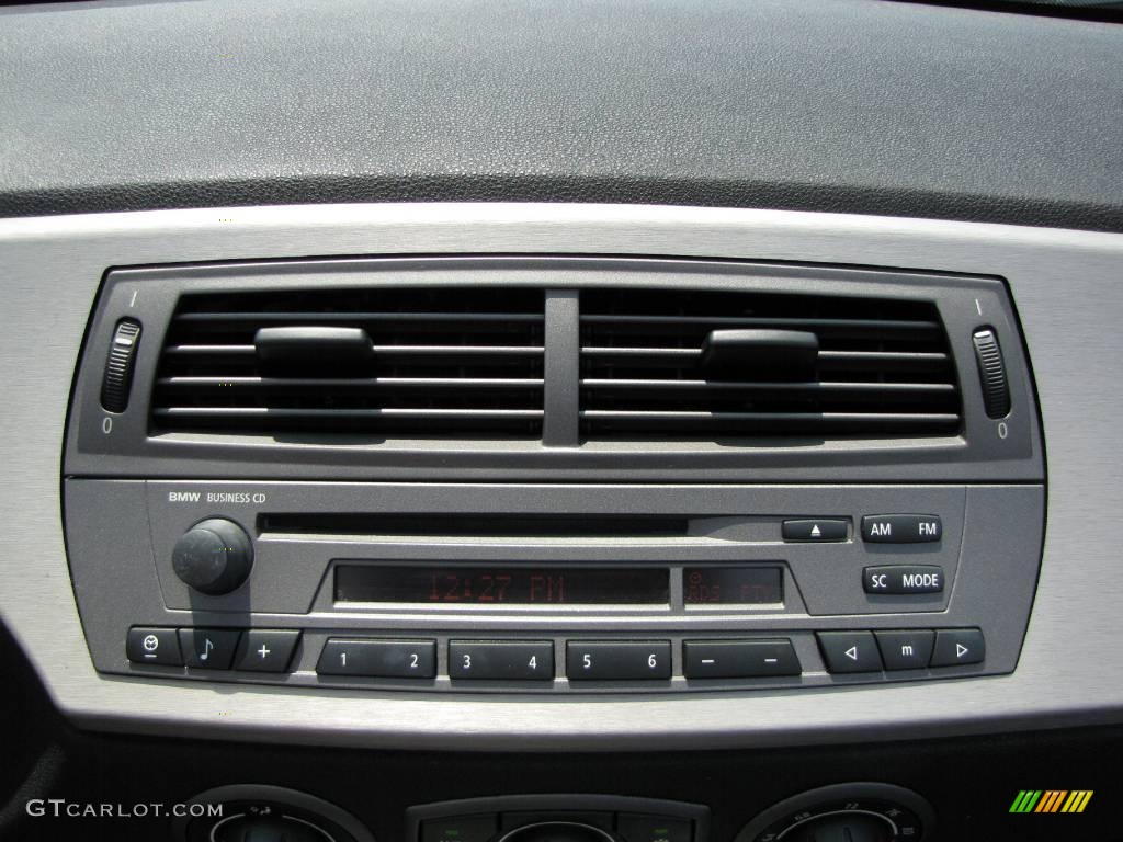 2003 Z4 2.5i Roadster - Titanium Silver Metallic / Black photo #23