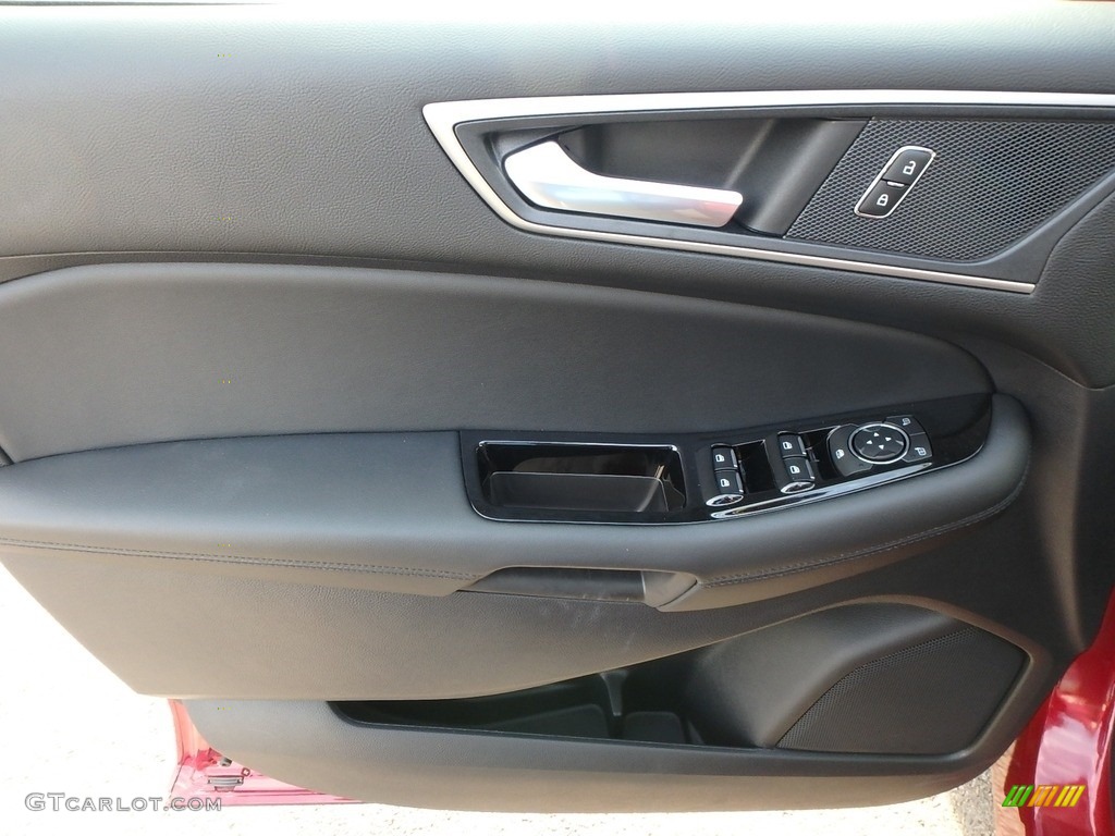 2019 Ford Edge SEL AWD Ebony Door Panel Photo #130215439