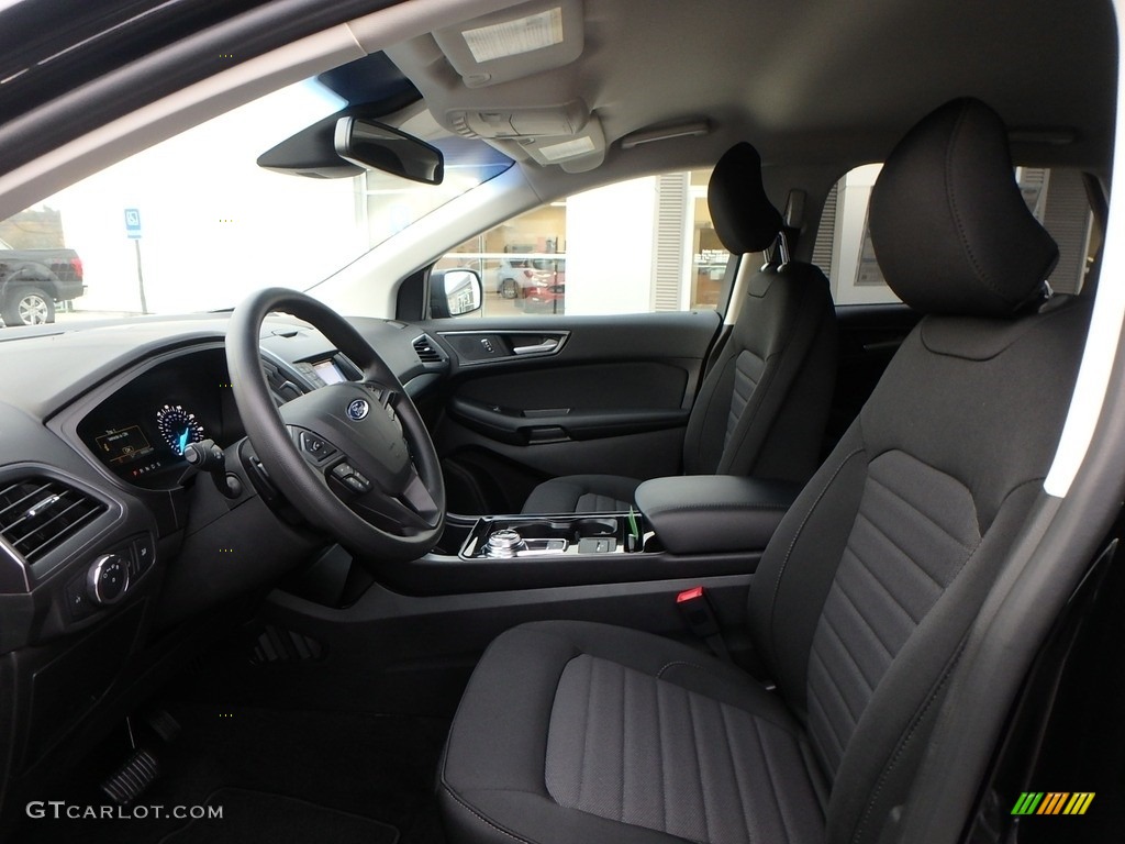 2019 Ford Edge SE AWD Front Seat Photos