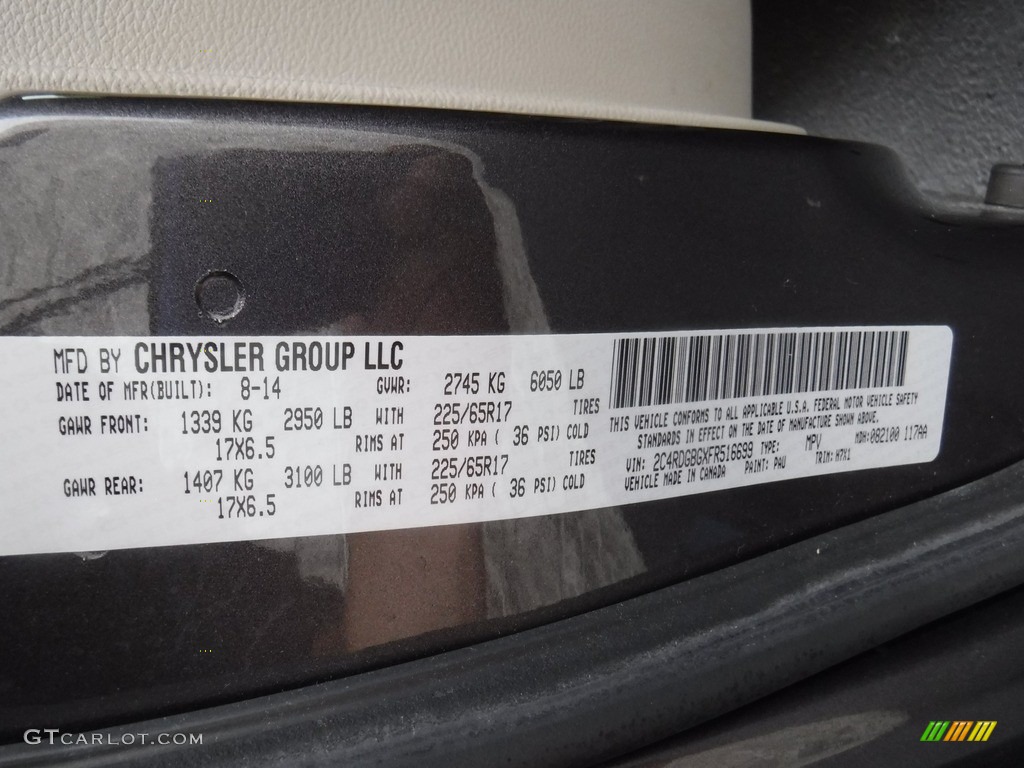 2015 Grand Caravan American Value Package - Granite Crystal Metallic / Black/Light Graystone photo #19