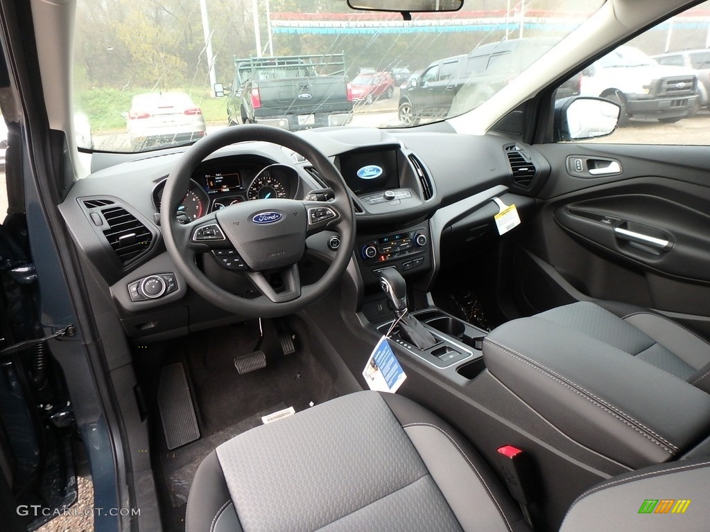 Chromite Gray/Charcoal Black Interior 2019 Ford Escape SE 4WD Photo #130223404