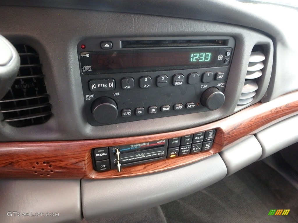 2004 LeSabre Custom - Platinum Metallic / Graphite photo #13