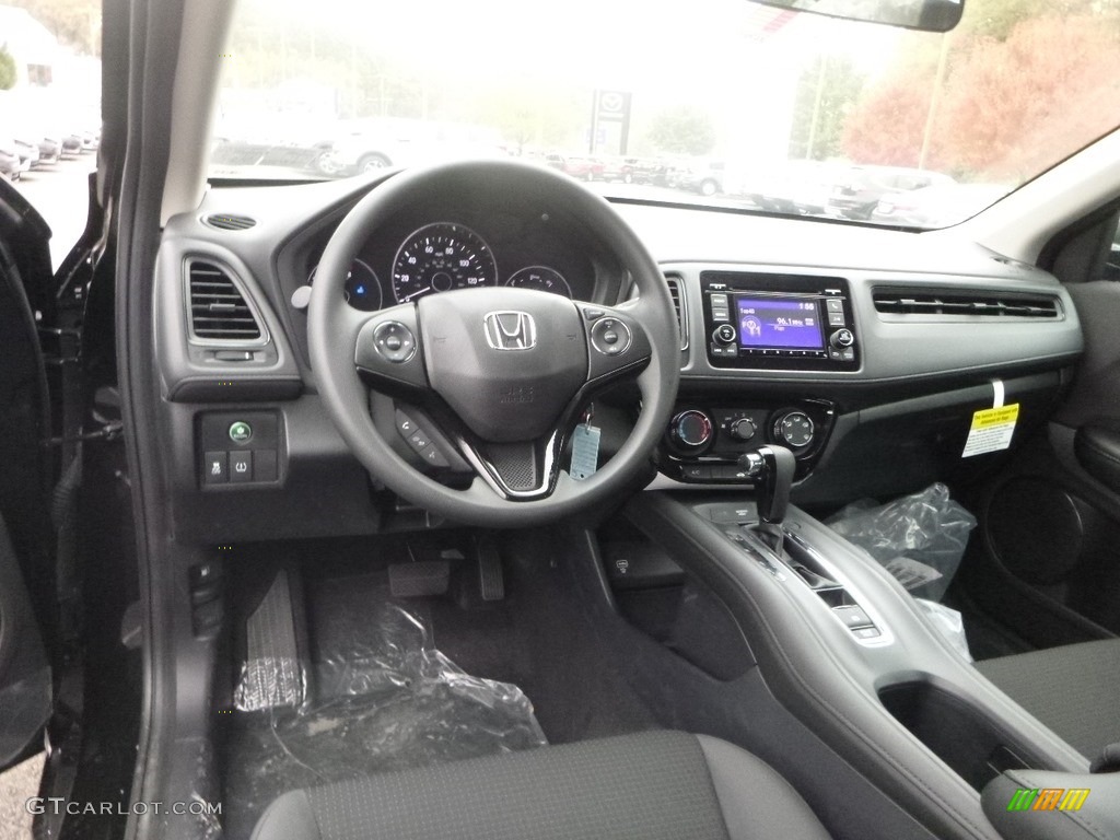 Black Interior 2019 Honda HR-V LX AWD Photo #130228657