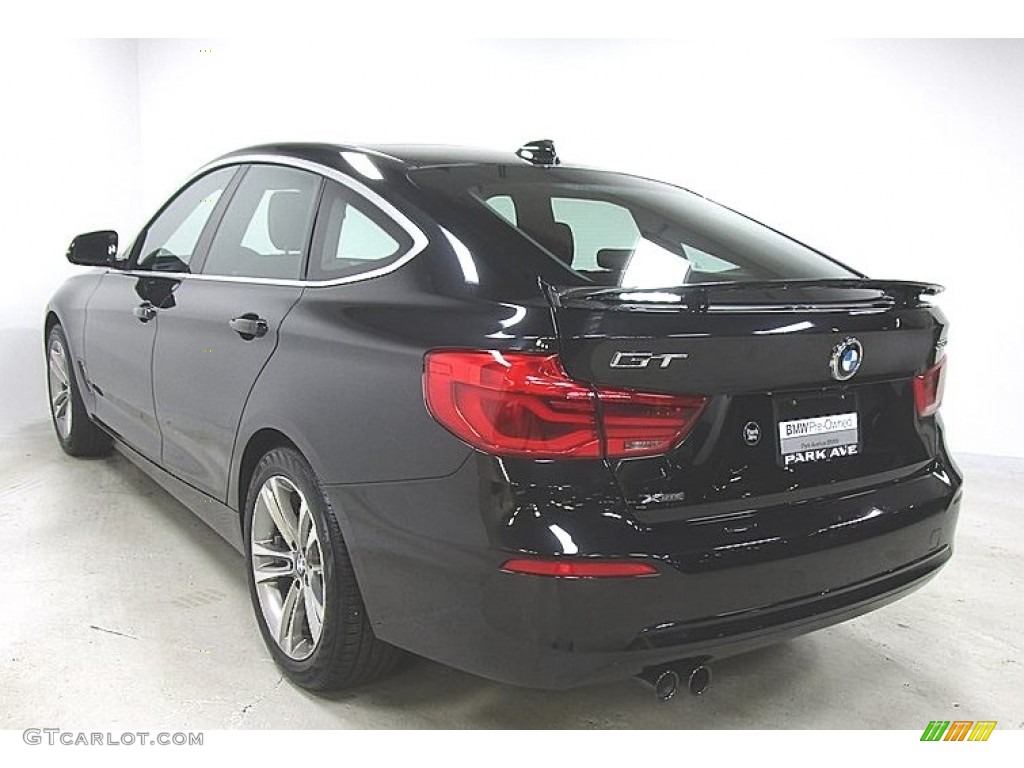 2018 3 Series 330i xDrive Gran Turismo - Jet Black / Black photo #3