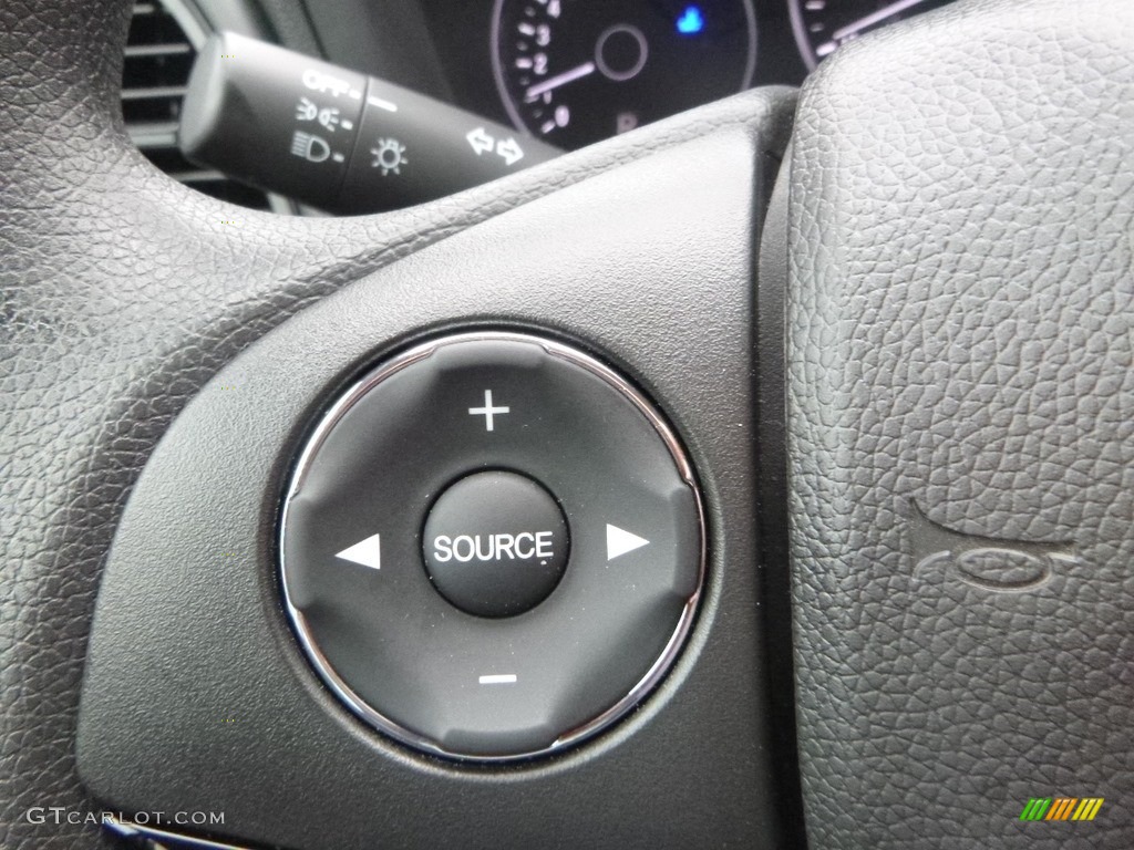2019 Honda HR-V LX AWD Steering Wheel Photos
