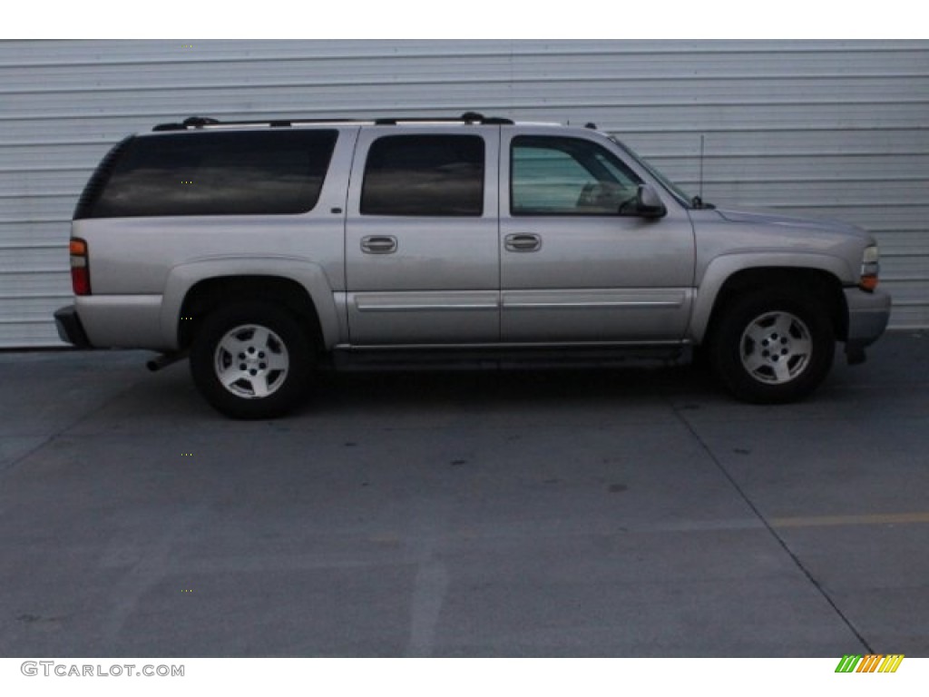 2005 Suburban 1500 LT - Silver Birch Metallic / Gray/Dark Charcoal photo #10