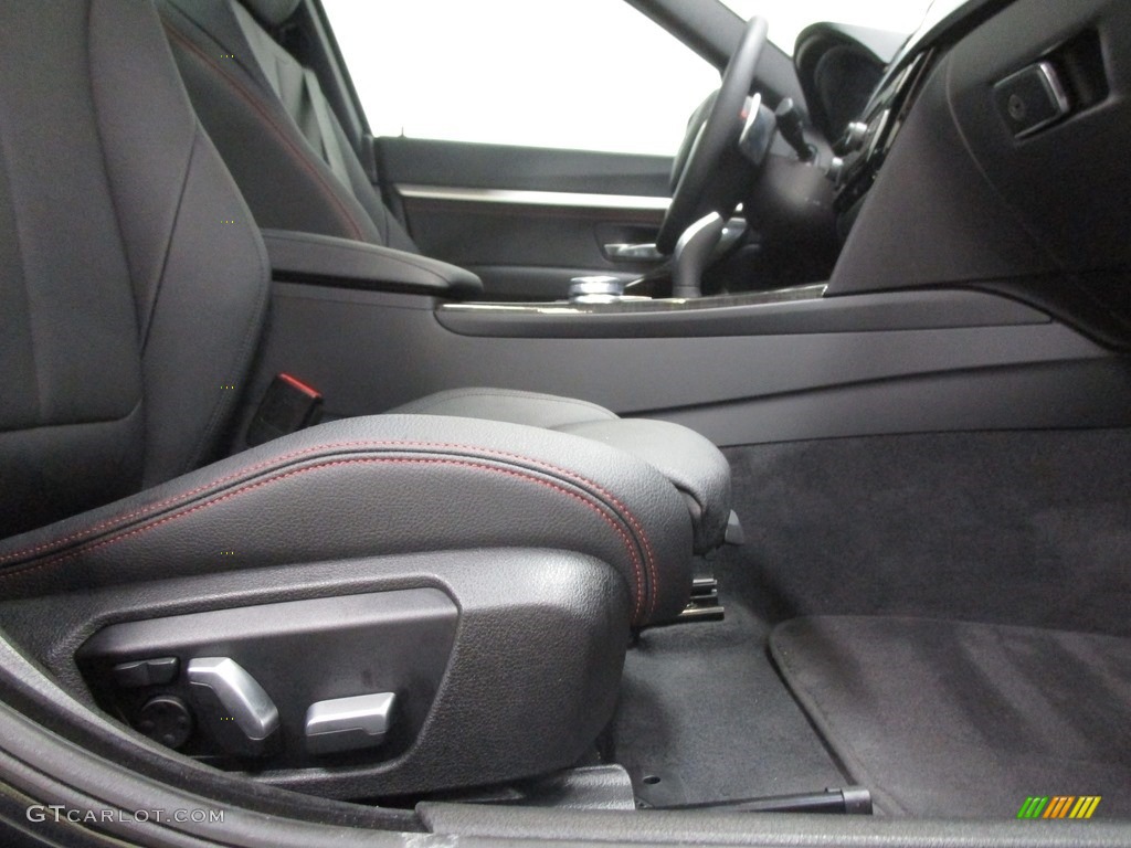 2018 3 Series 330i xDrive Gran Turismo - Jet Black / Black photo #18