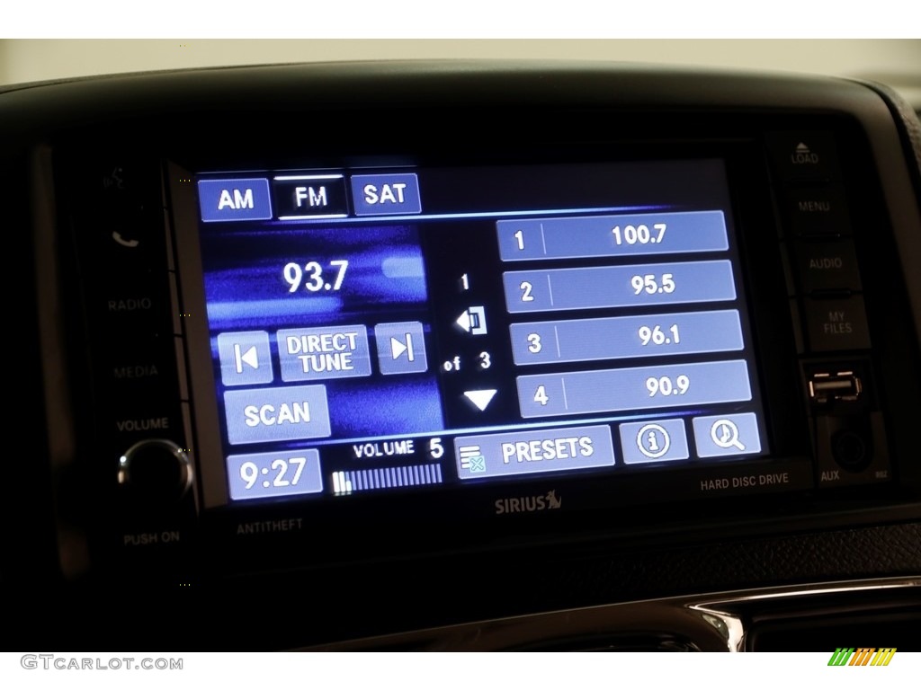 2014 Town & Country Touring - Maximum Steel Metallic / Black/Light Graystone photo #11