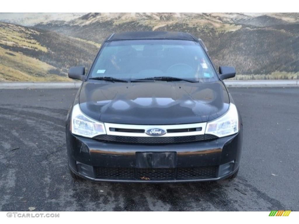 2011 Focus SE Sedan - Ebony Black / Charcoal Black photo #8