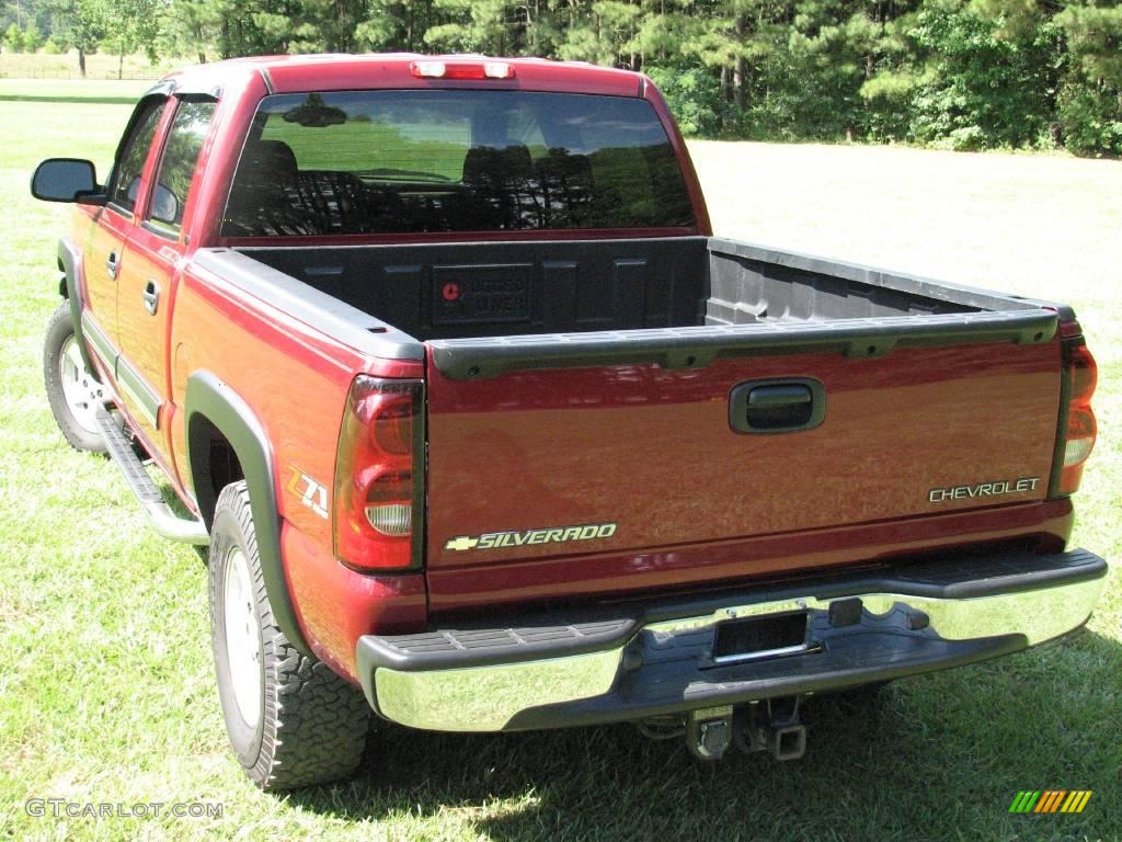 2005 Silverado 1500 LT Crew Cab 4x4 - Sport Red Metallic / Tan photo #5