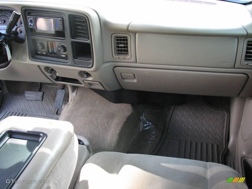 2005 Silverado 1500 LT Crew Cab 4x4 - Sport Red Metallic / Tan photo #16