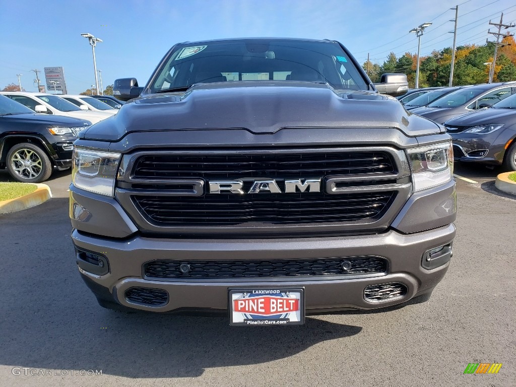 2019 1500 Laramie Crew Cab 4x4 - Granite Crystal Metallic / Black photo #2