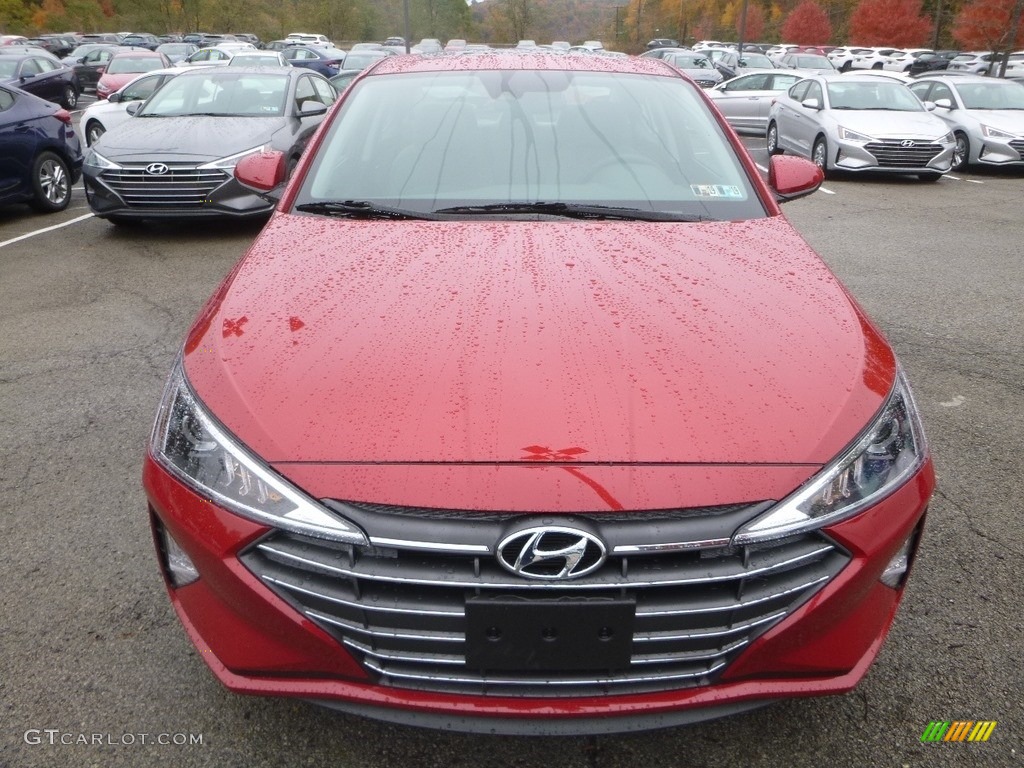 2019 Elantra Value Edition - Scarlet Red / Gray photo #4