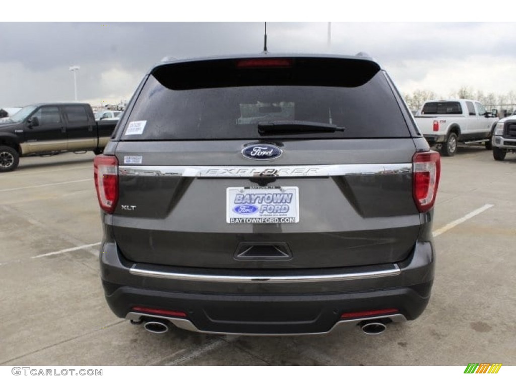 2018 Explorer XLT - Magnetic Metallic / Ebony Black photo #8