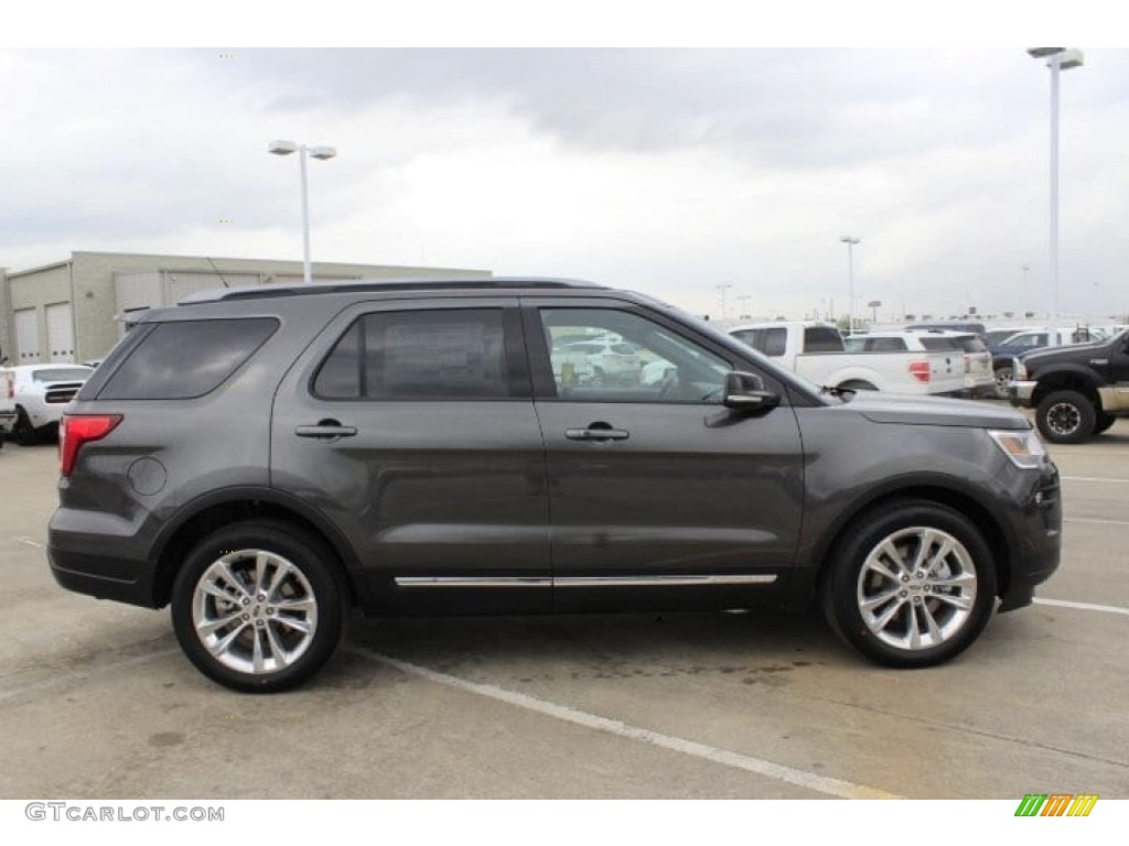 2018 Explorer XLT - Magnetic Metallic / Ebony Black photo #12