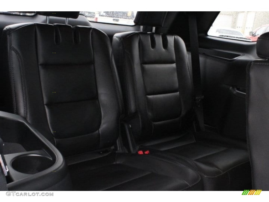 2018 Explorer XLT - Magnetic Metallic / Ebony Black photo #33