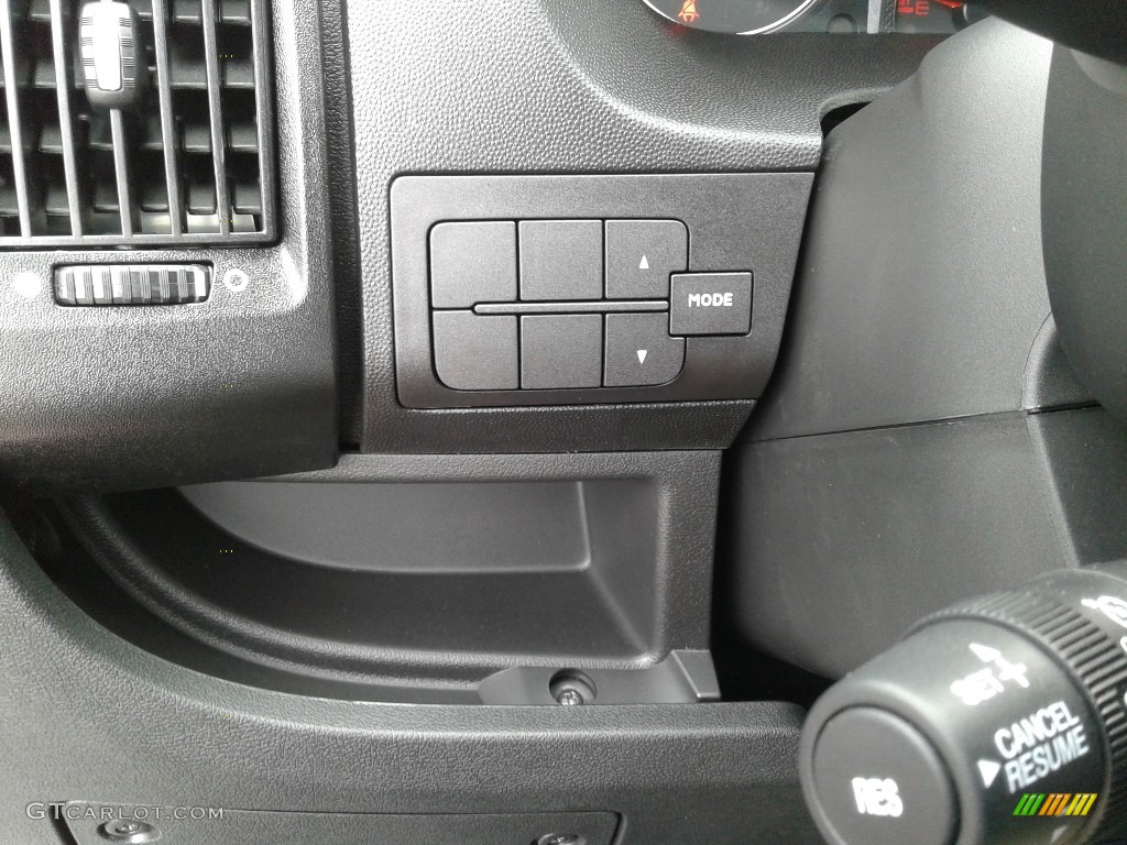 2019 Ram ProMaster 3500 High Roof Cargo Van Controls Photo #130235953