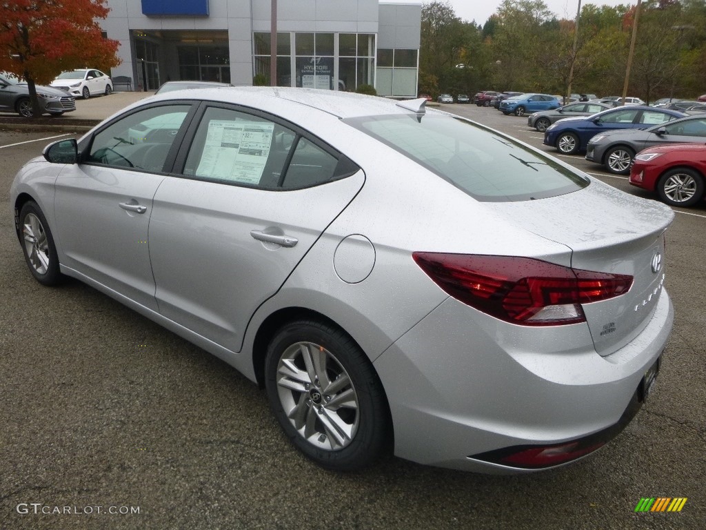 2019 Elantra SEL - Symphony Silver / Black photo #6