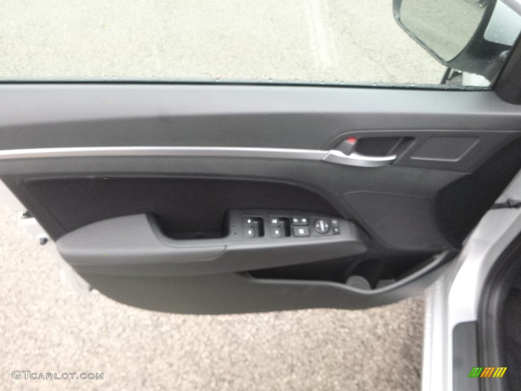 2019 Elantra SEL - Symphony Silver / Black photo #11