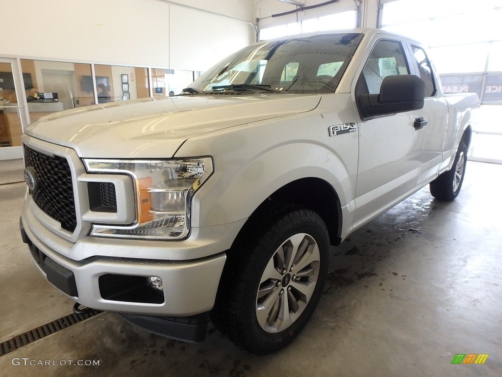2018 F150 XL SuperCab 4x4 - Ingot Silver / Black photo #4