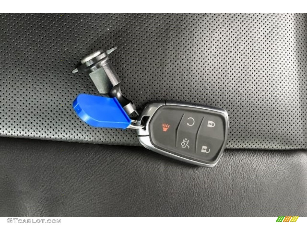2018 Cadillac XTS Luxury Keys Photos