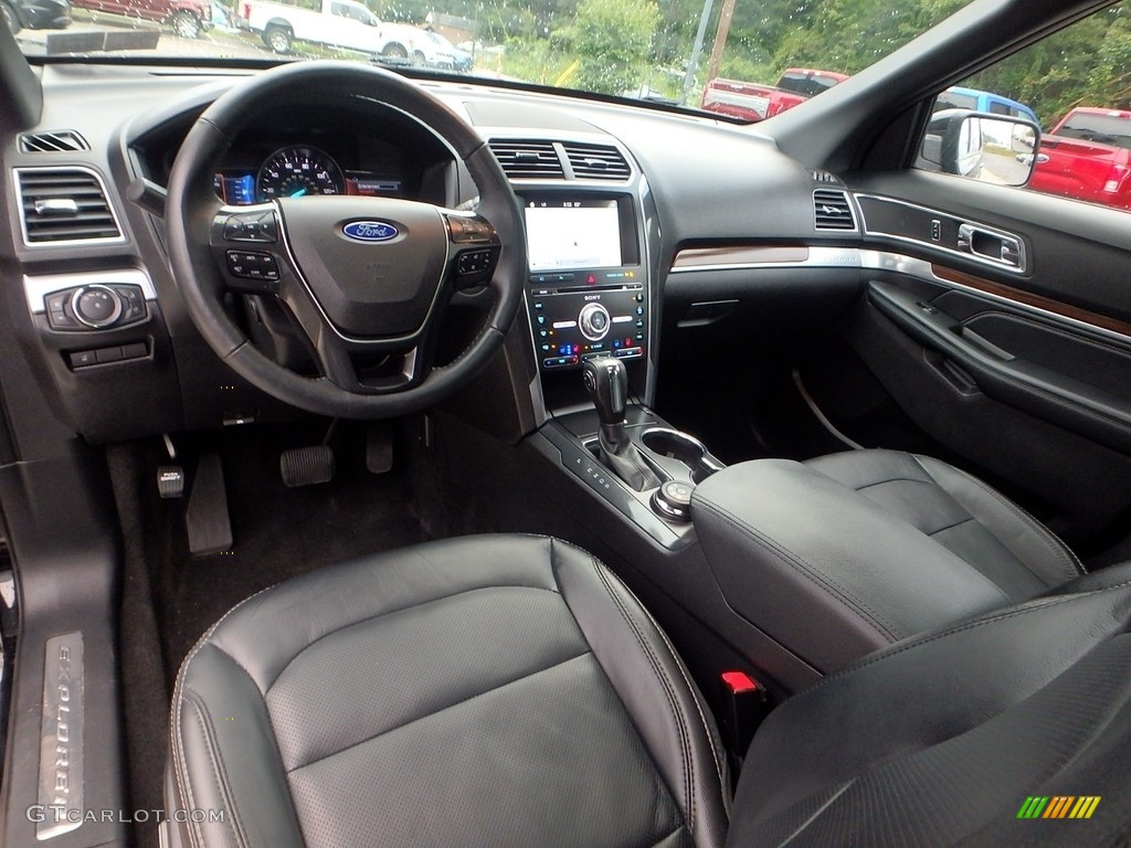 2018 Explorer Limited 4WD - Shadow Black / Ebony Black photo #18