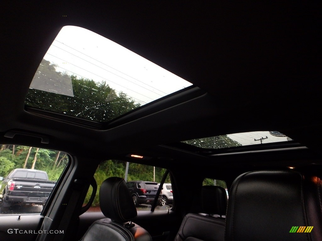 2018 Explorer Limited 4WD - Shadow Black / Ebony Black photo #20