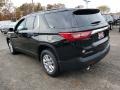Mosaic Black Metallic - Traverse LT Photo No. 4