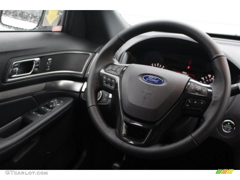 2019 Ford Explorer XLT Medium Black Steering Wheel Photo #130247219