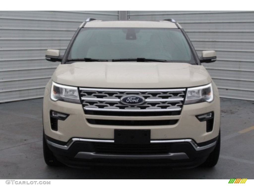 2018 Explorer Limited - Platinum Dune / Medium Stone photo #2