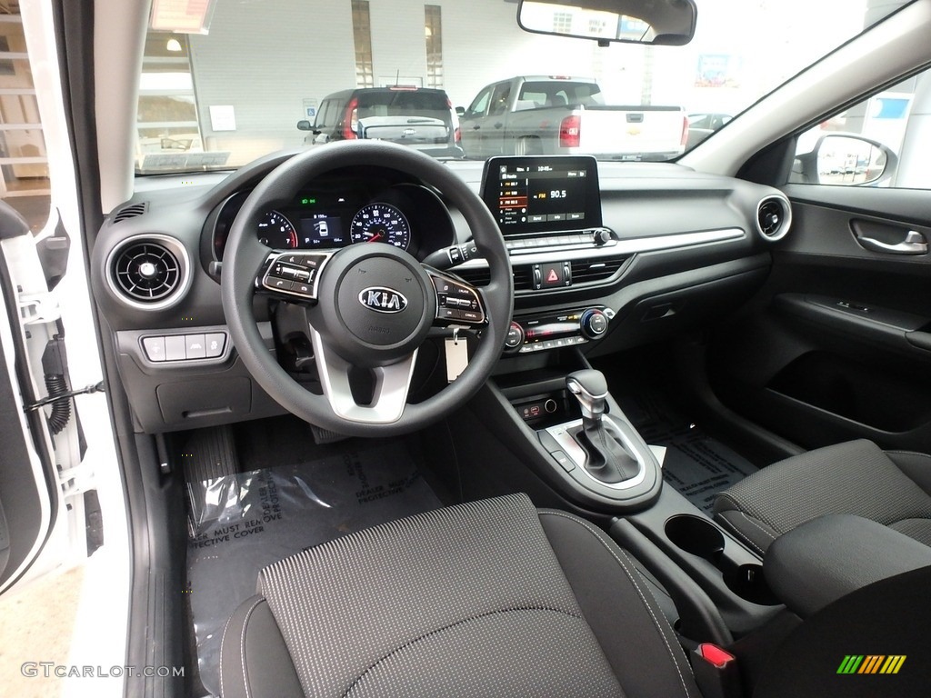 Black Interior 2019 Kia Forte LXS Photo #130253603