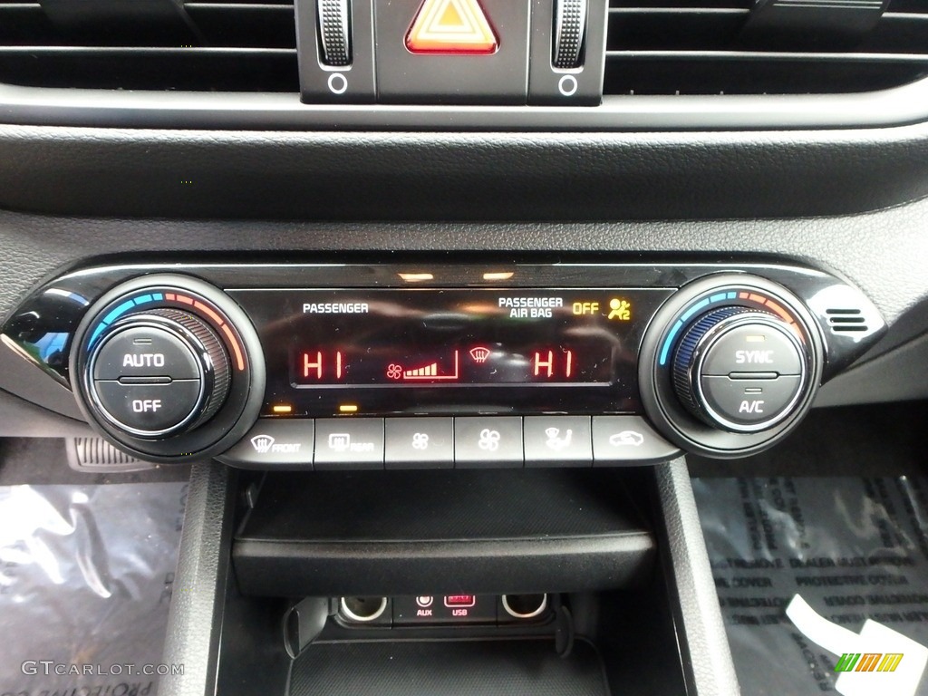 2019 Kia Forte LXS Controls Photo #130253783