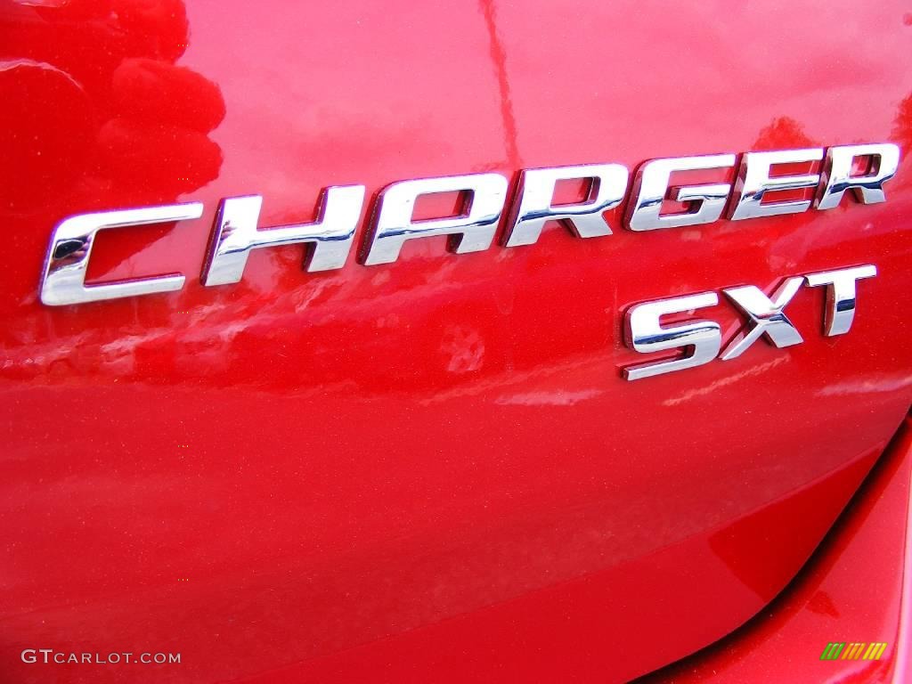2009 Charger SXT - Inferno Red Crystal Pearl / Dark Slate Gray/Light Slate Gray photo #9