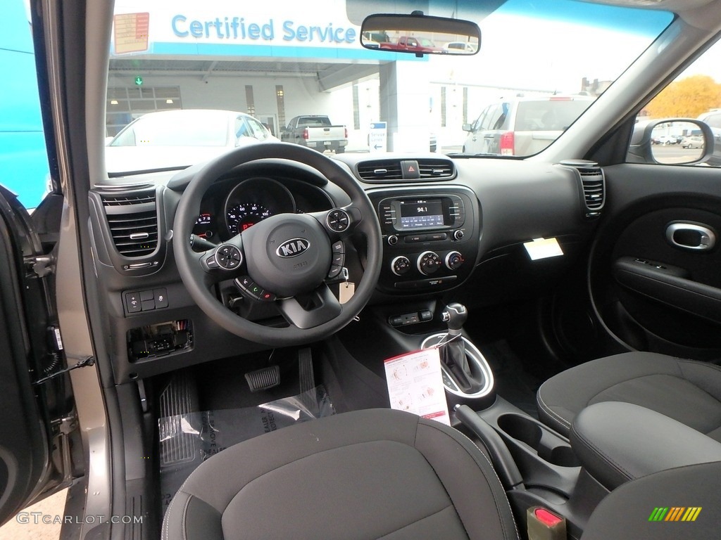 Black Interior 2019 Kia Soul Standard Soul Model Photo #130254667