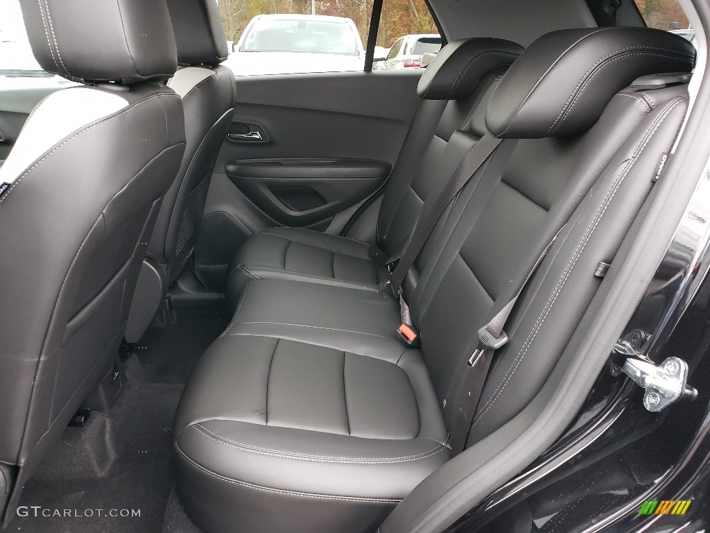 2019 Chevrolet Trax Premier Rear Seat Photos