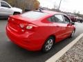 Red Hot - Cruze LS Photo No. 7