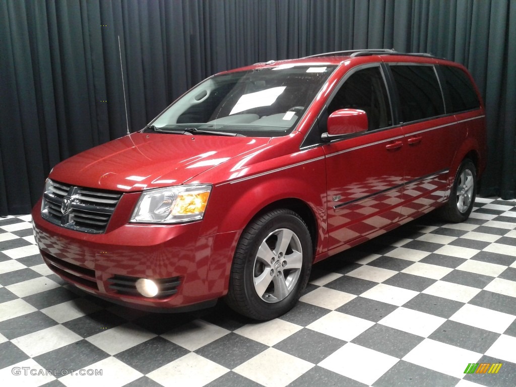 2009 Grand Caravan SXT - Inferno Red Crystal Pearl / Medium Slate Gray/Light Shale photo #2