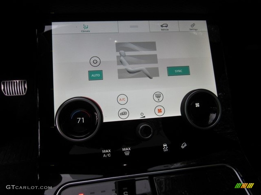 2019 Land Rover Range Rover Velar R-Dynamic SE Controls Photo #130261448