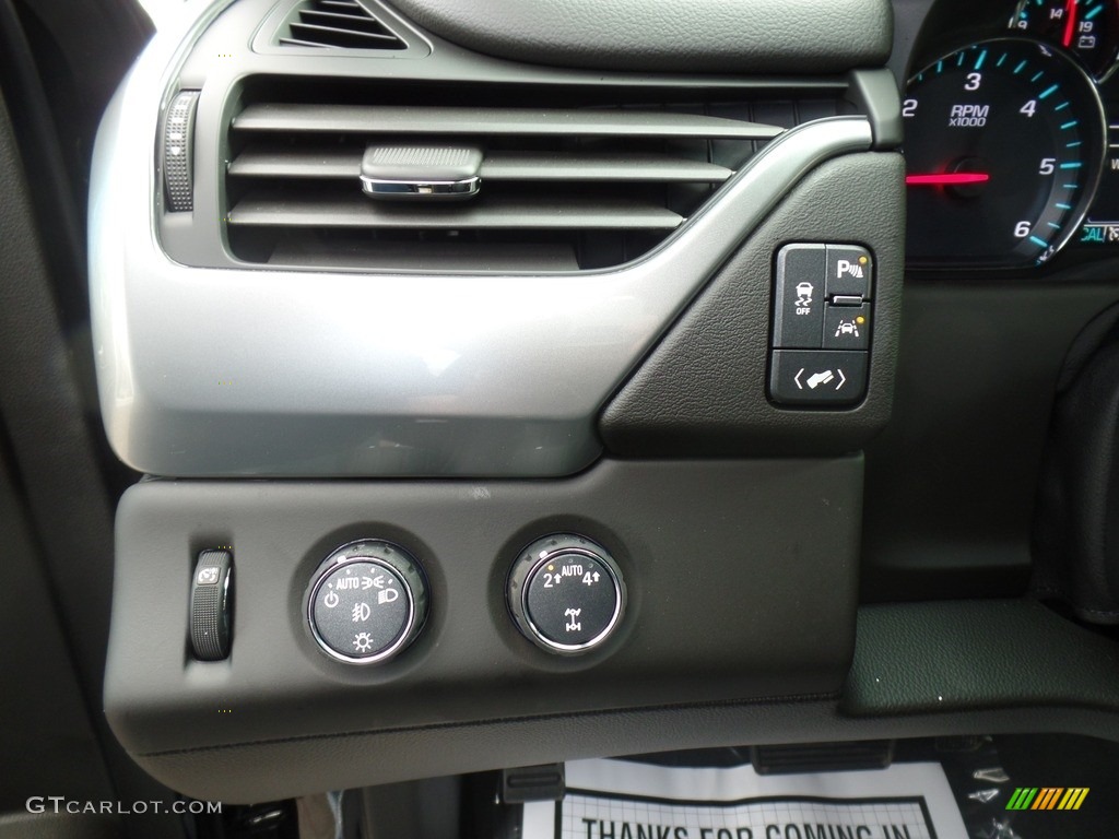 2019 Chevrolet Suburban Premier 4WD Controls Photo #130267325