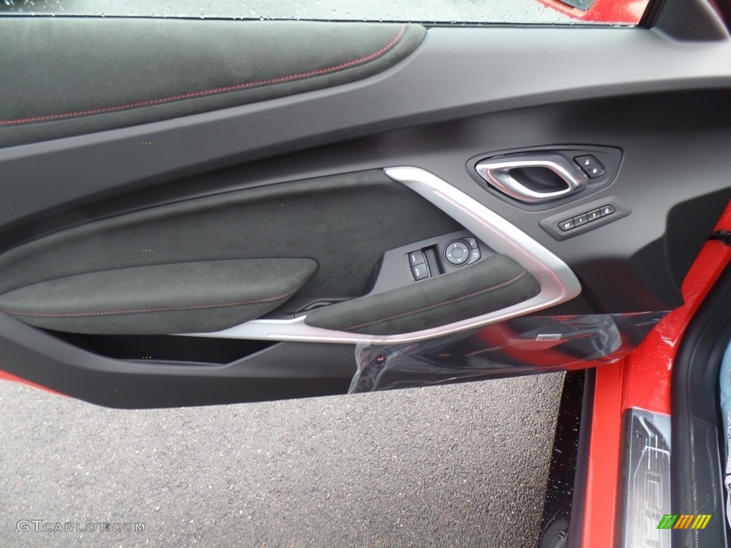 2019 Chevrolet Camaro ZL1 Coupe Jet Black Door Panel Photo #130267643