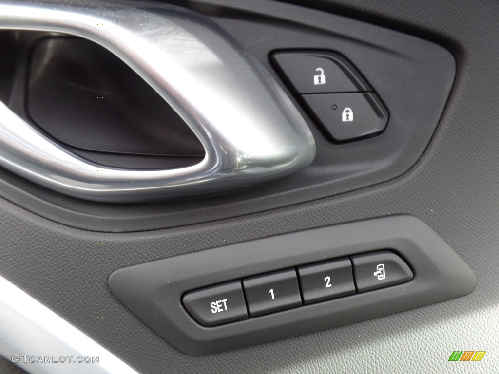 2019 Chevrolet Camaro ZL1 Coupe Controls Photo #130267934